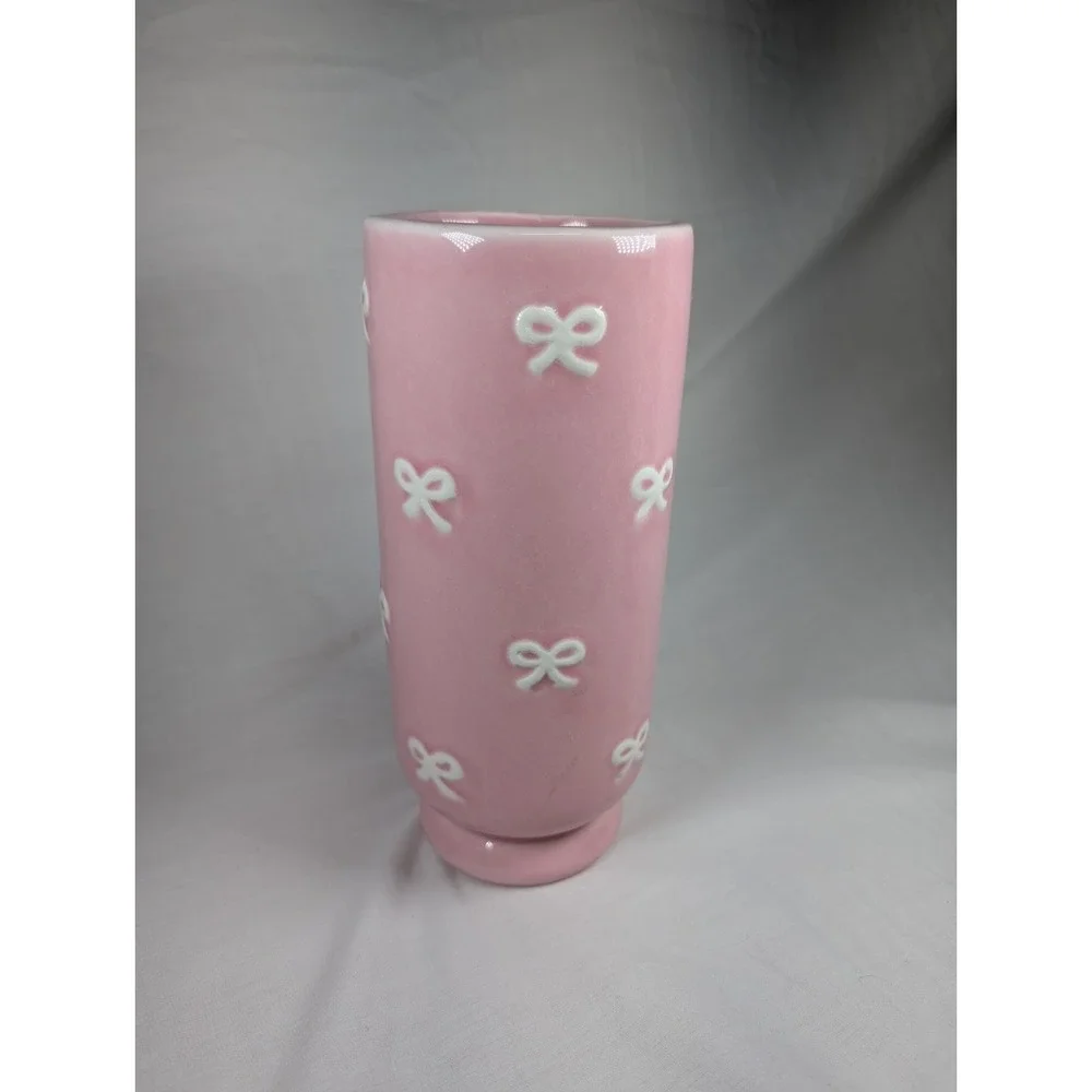 Room Essentials Ceramic Pink Bow Vase
